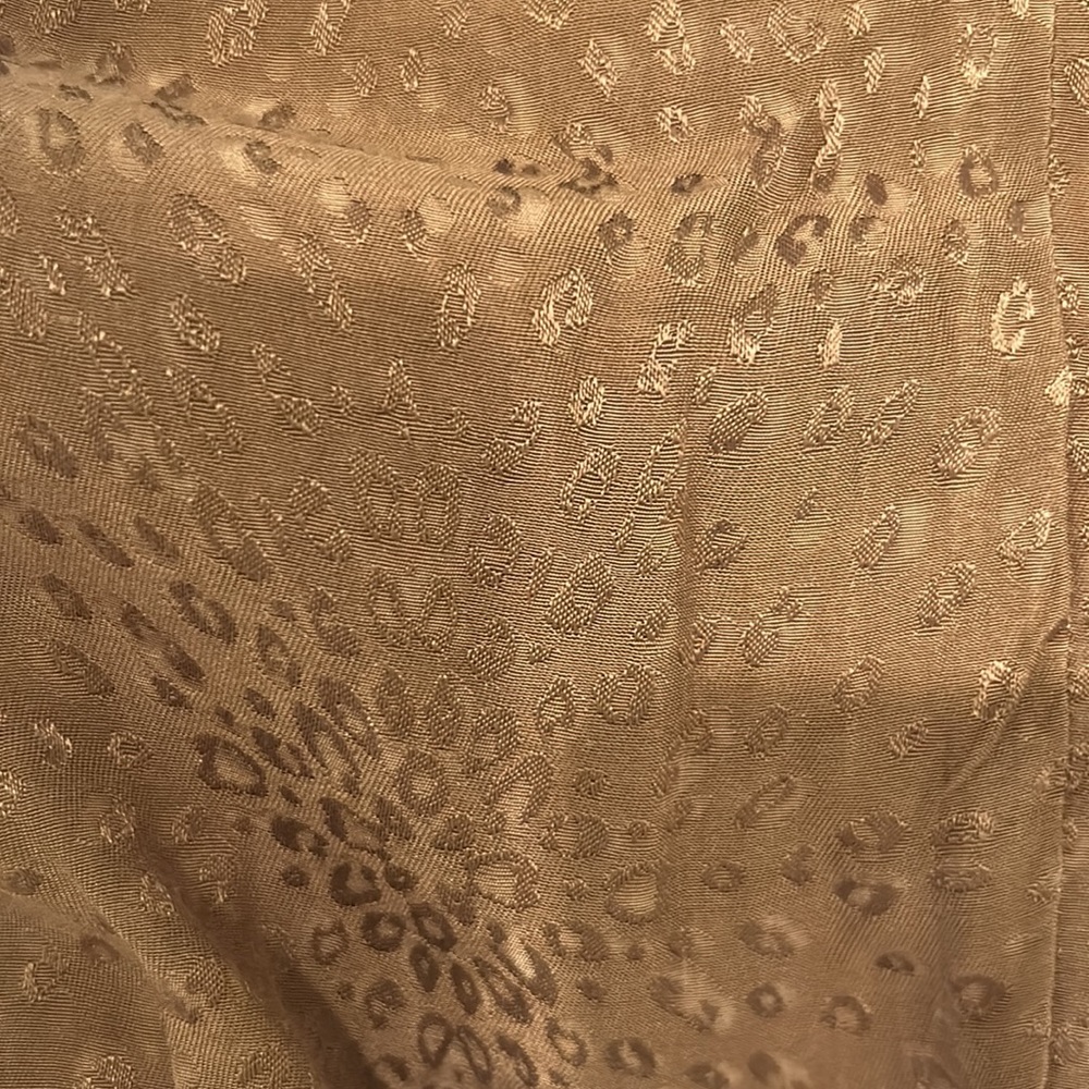 Patterned tank - Picture 2 of 4